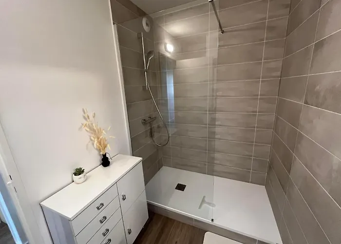 T2 Hyper Centre, Proche Port, Et Gare