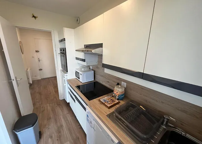 T2 Hyper Centre, Proche Port, Et Gare * 프풀리귀앙